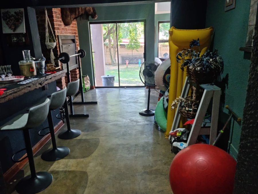 4 Bedroom Property for Sale in Parys Free State